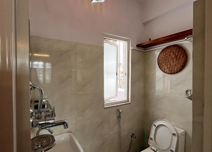Apartment Samantabhadra Avasa *
